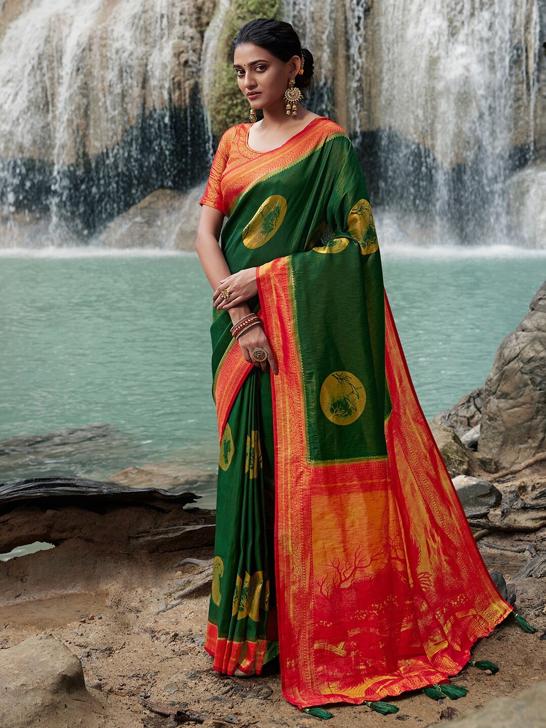 

Saree mall Green & Orange Abstract Woven Design Zari Banarasi Saree