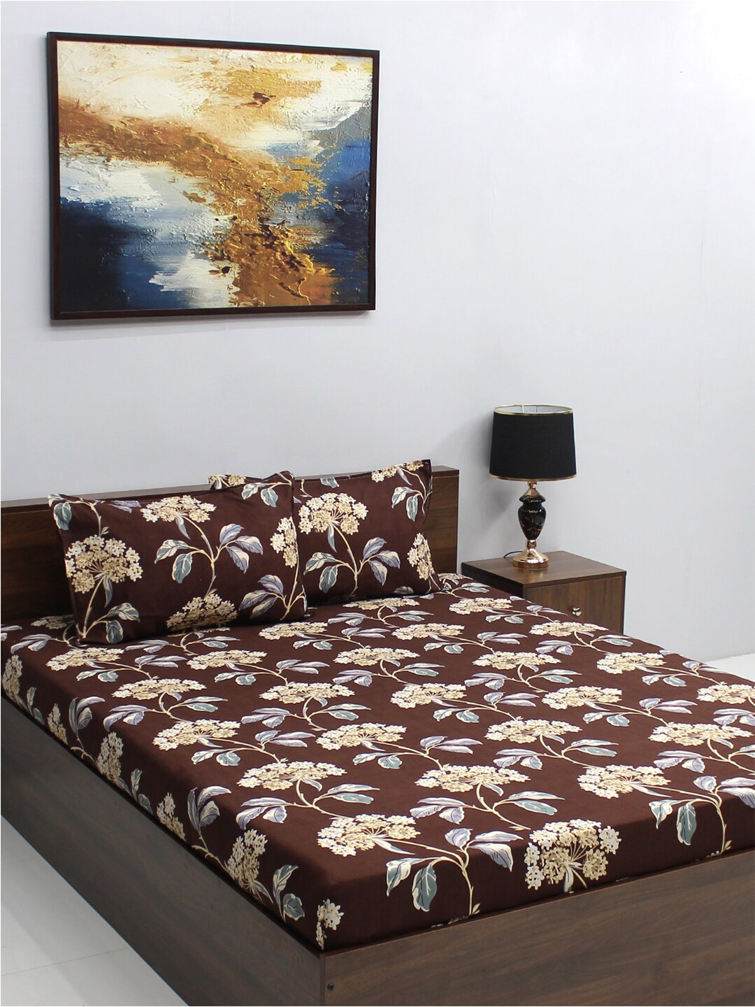 

Raymond Home Serene Brown Floral Microfiber 164 TC Queen Bedsheet With 2 Pillow Covers