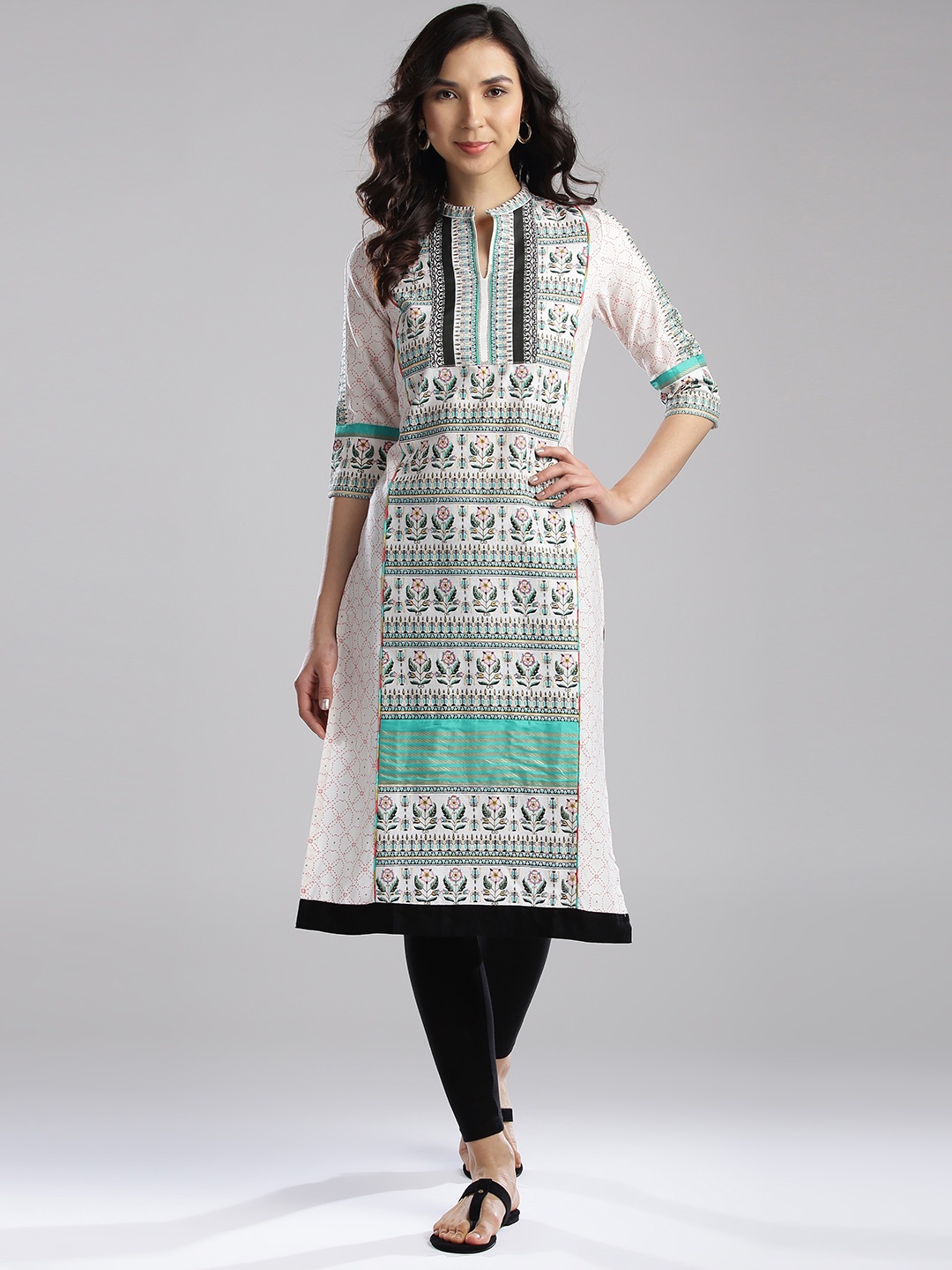 

W Women White & Black Printed Straight Kurta