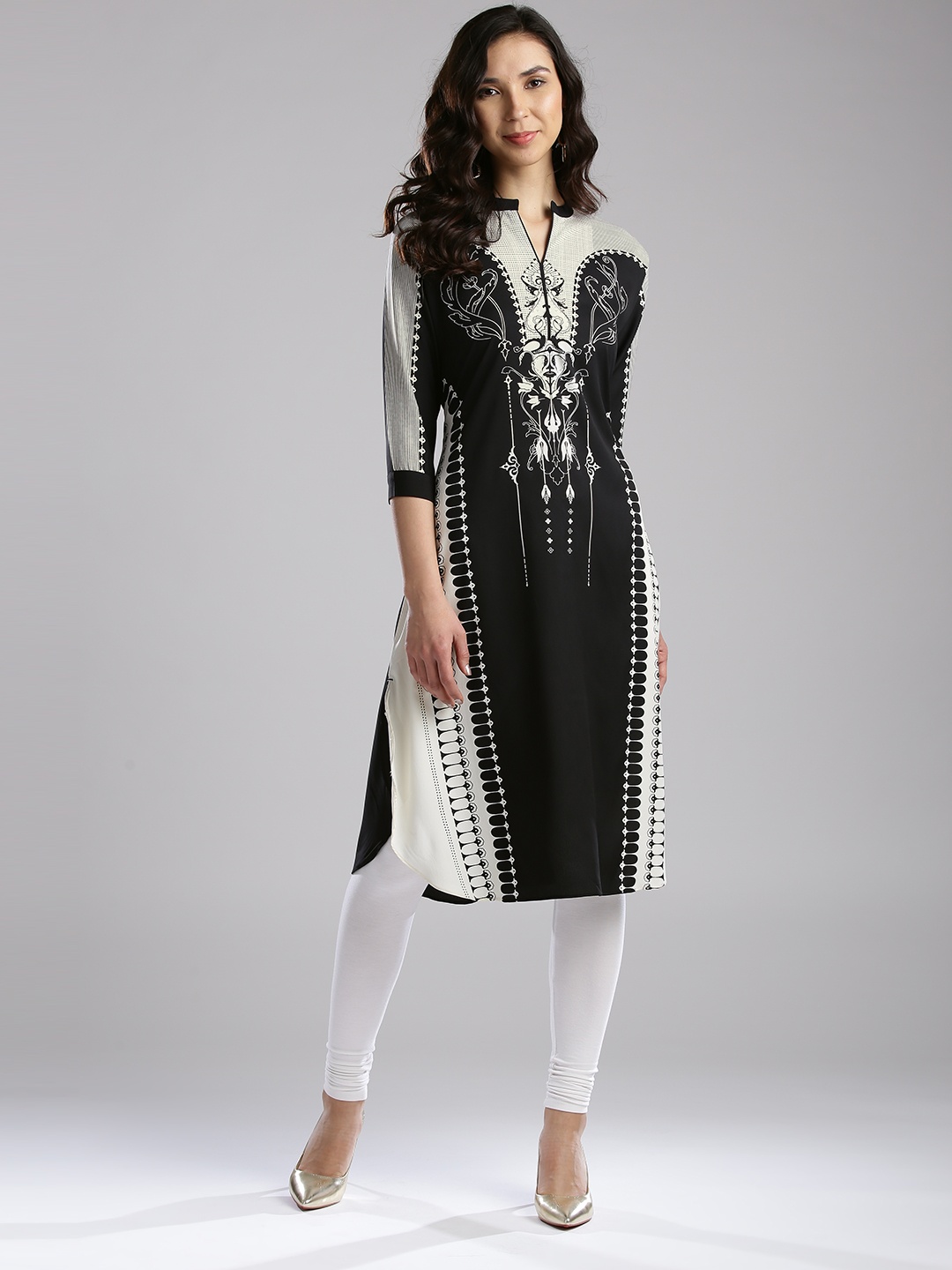 

W Women Black & Off-White Printed Straight Kurta
