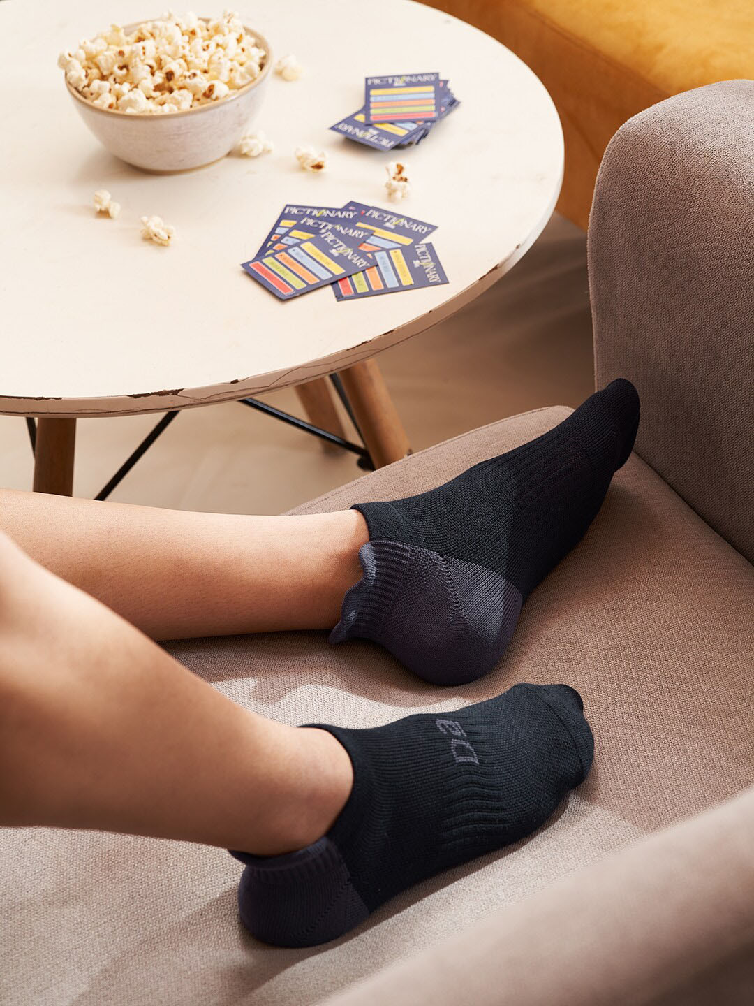 

DAMENSCH Men Aloe-Soft Below Ankle Anti Odour Aloe Infused Terry Socks, Black