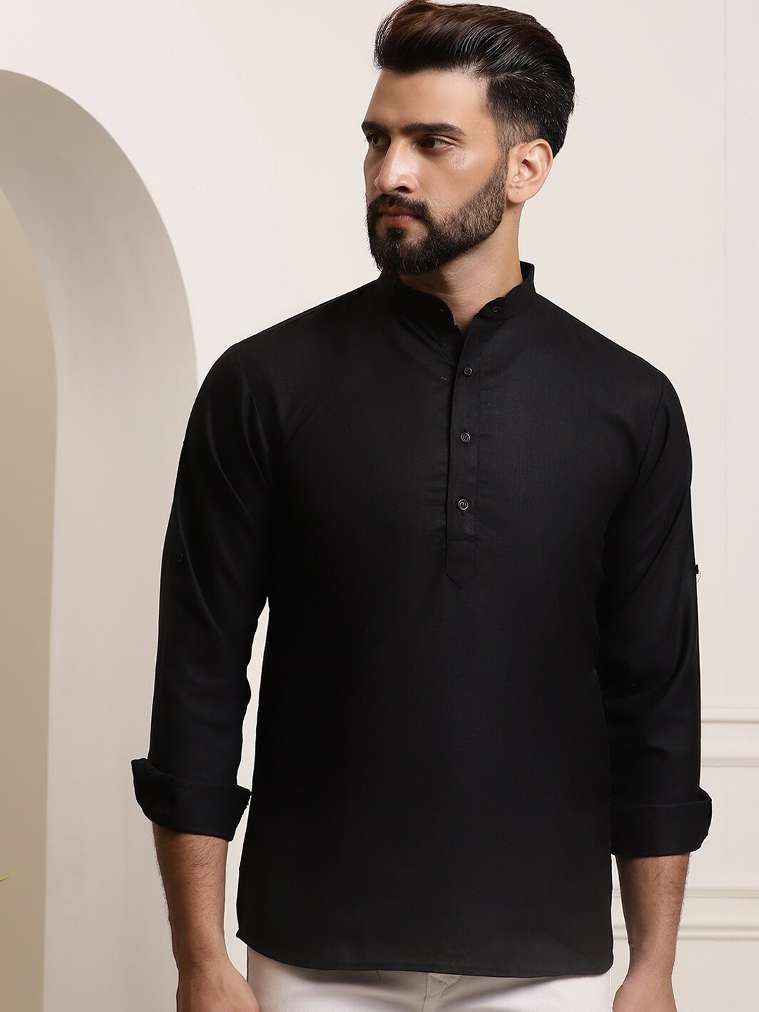 

SOJANYA Men Black Thread Work Kurta