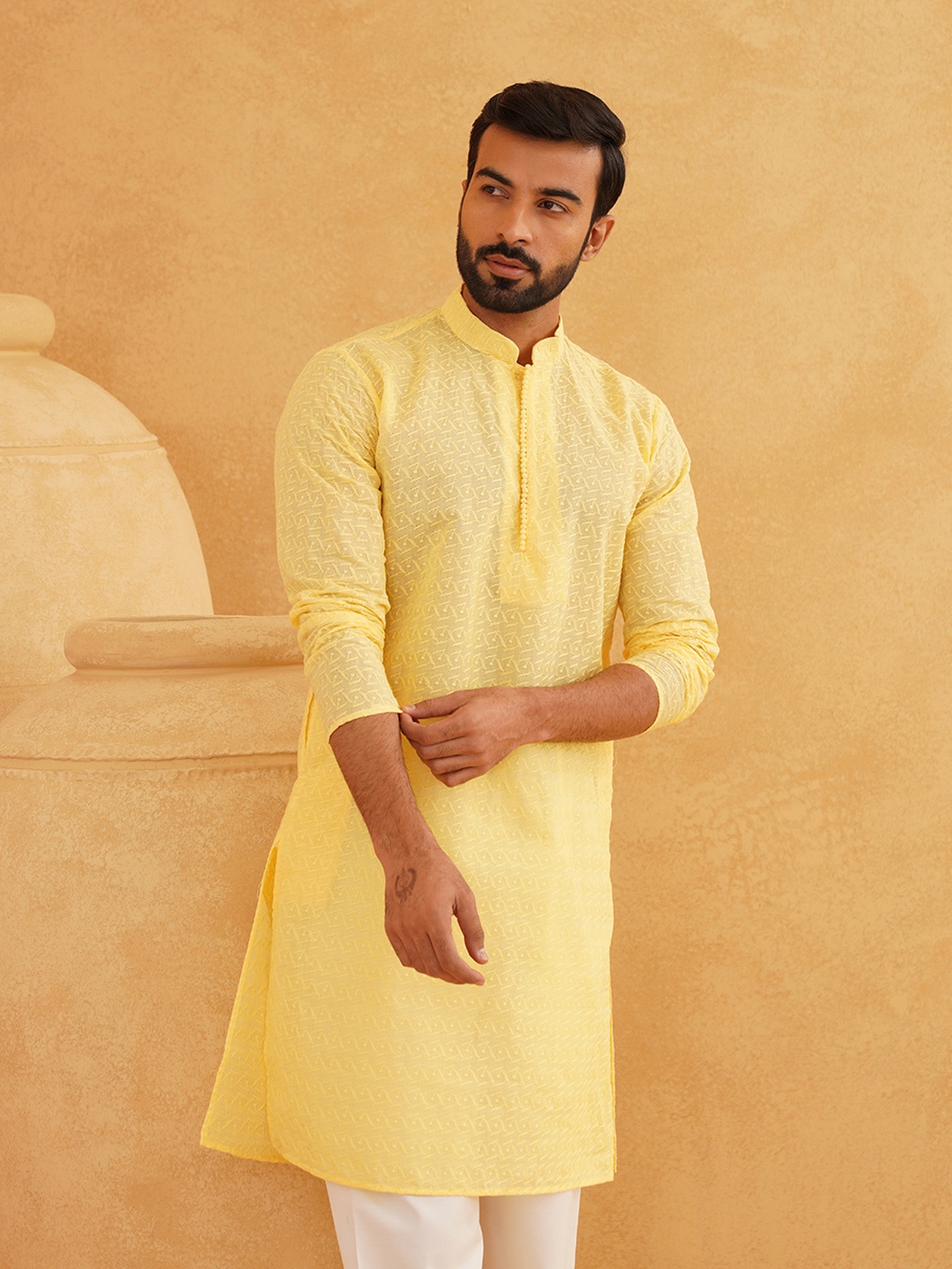 

SOJANYA Geometric Embroidered Straight Pure Cotton Kurta, Yellow