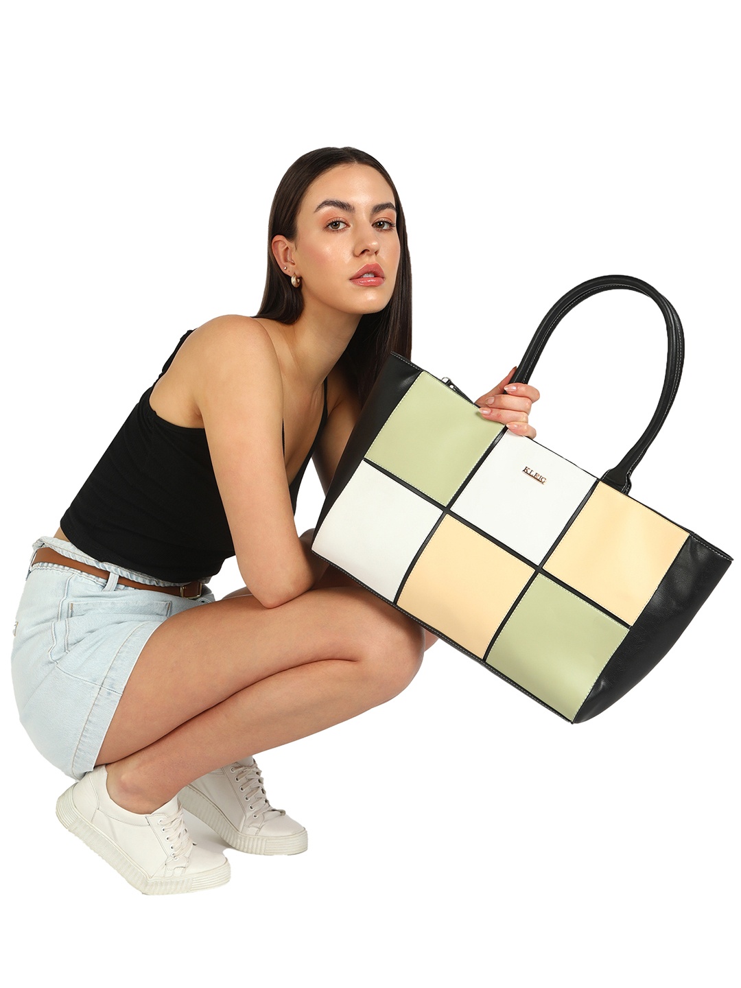 

KLEIO Women Colourblocked Oversized Shoulder Bag, Black