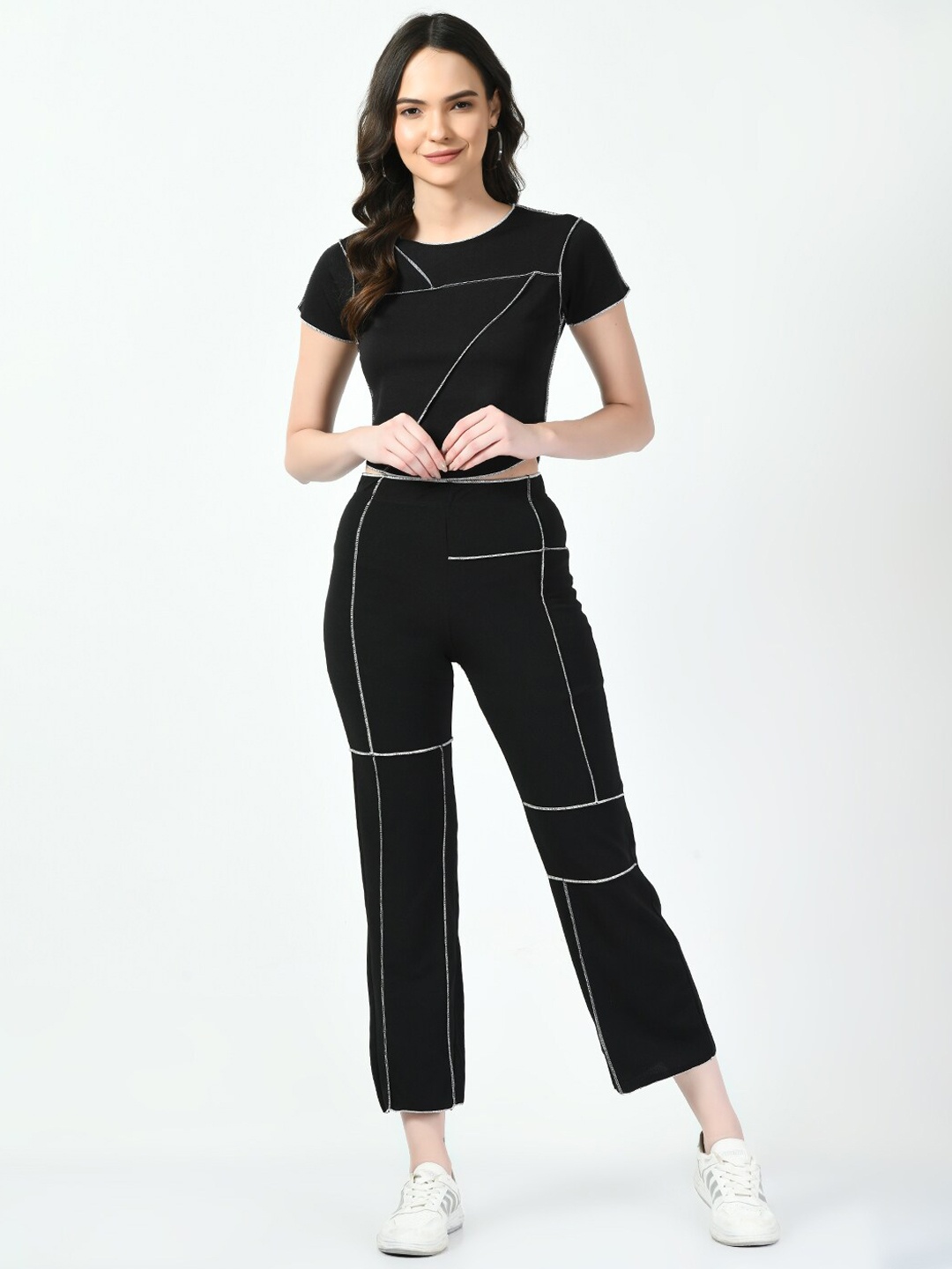 

CLAFOUTIS Self Design Crop Top With Trousers, Black