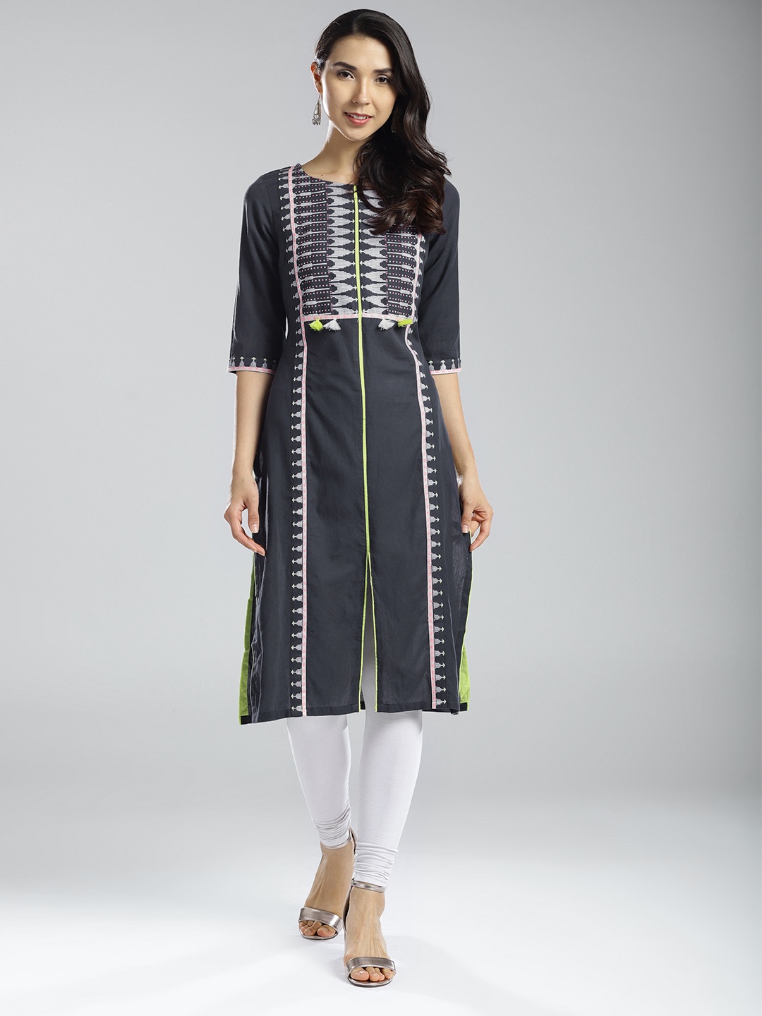 

W Women Grey Woven Design Straight Kurta