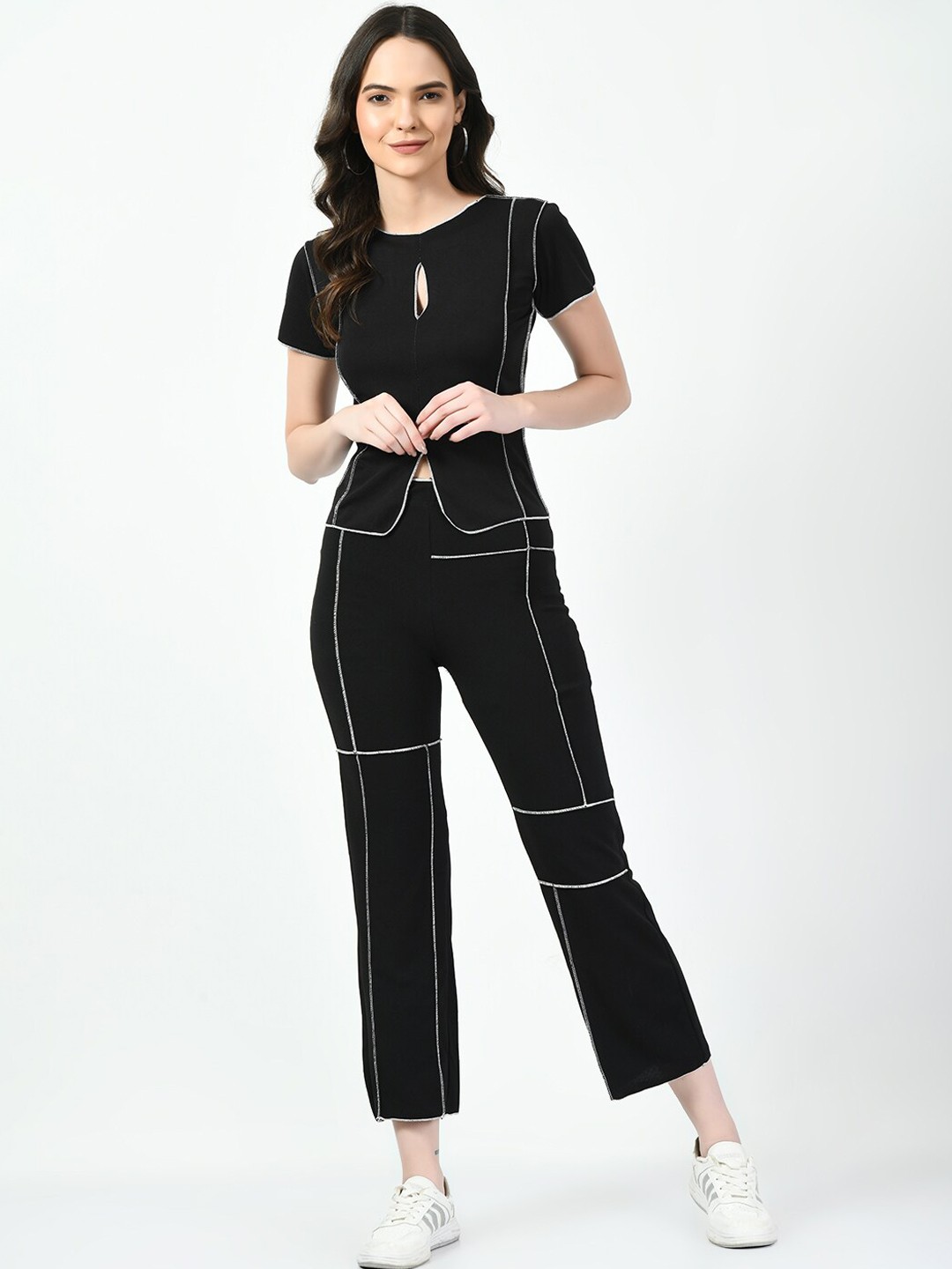 

CLAFOUTIS Round Neck Top & Trousers, Black