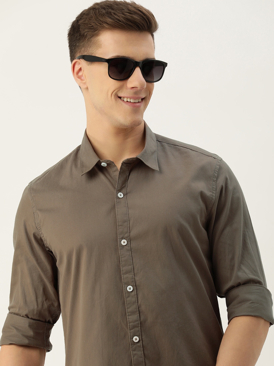 

Harvard Men Solid Regular Fit Opaque Casual Shirt, Brown
