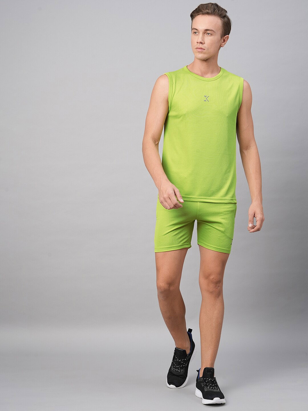 

KRAASA Sleeveless T-shirt With Shorts Sports Co-Ords Set, Green