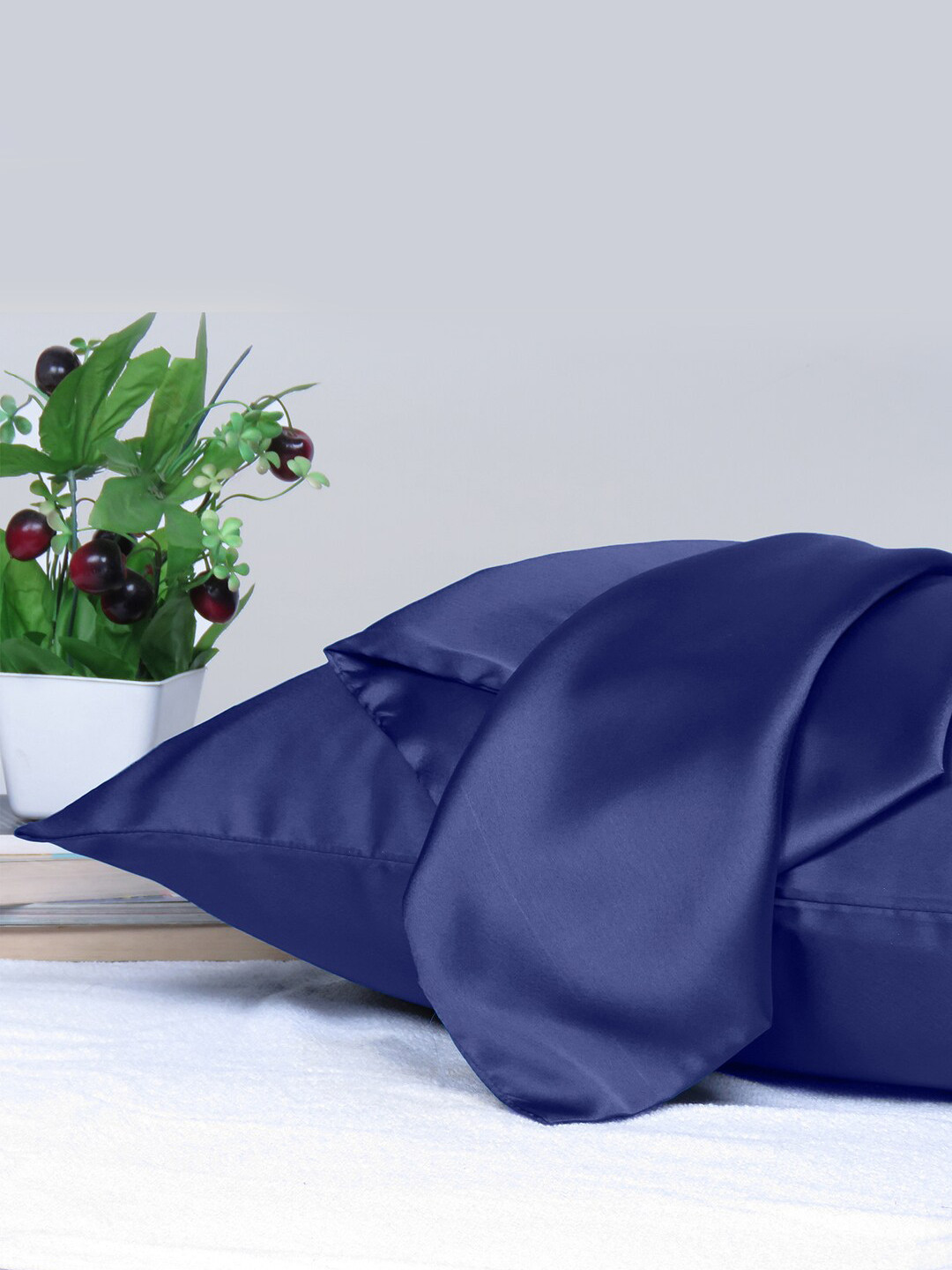 

OUSSUM Riara Navy Blue Satin Decorative Rectangular Pillow Cover