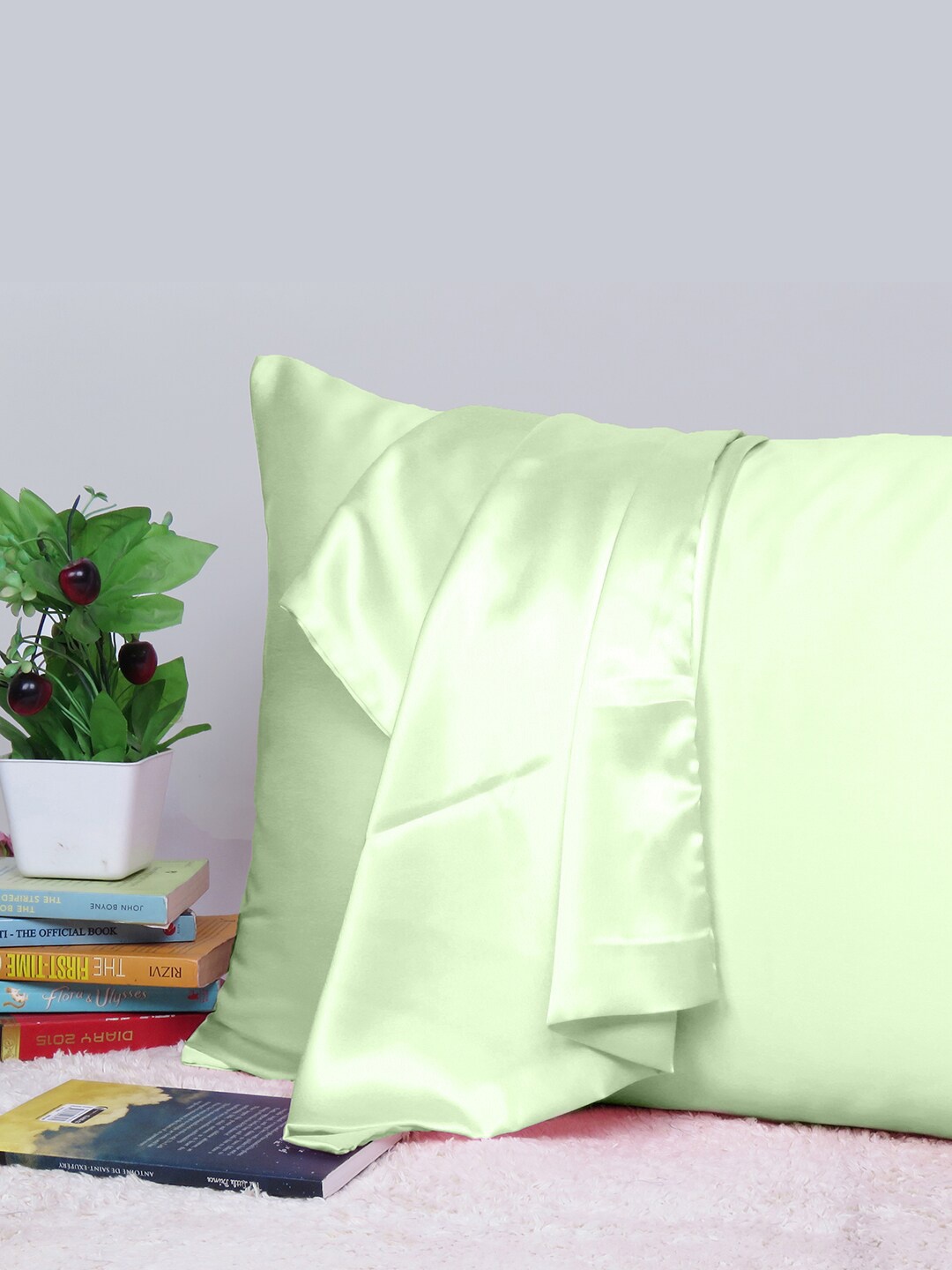 

OUSSUM Riara Olive Green Satin Rectangular Pillow Cover