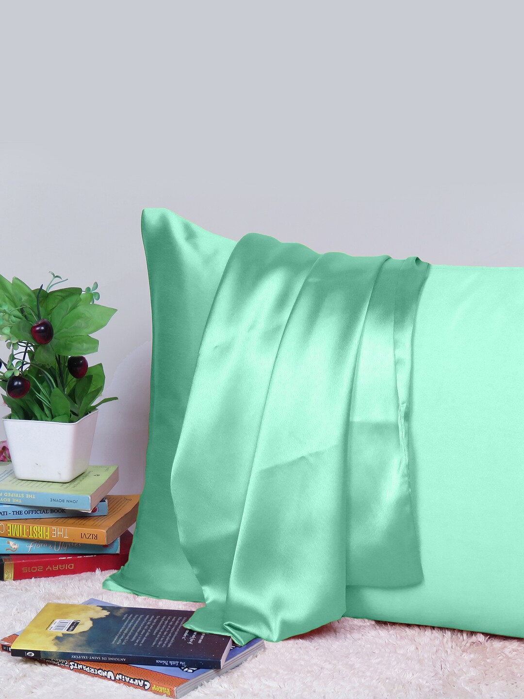 

OUSSUM Riara Light Green Satin Decorative Rectangular Pillow Cover