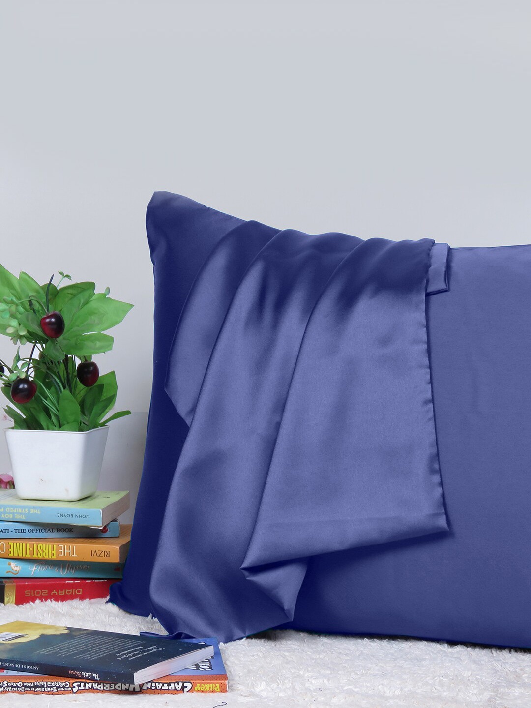 

OUSSUM Blue Satin Satin Rectangular Pillow Cover
