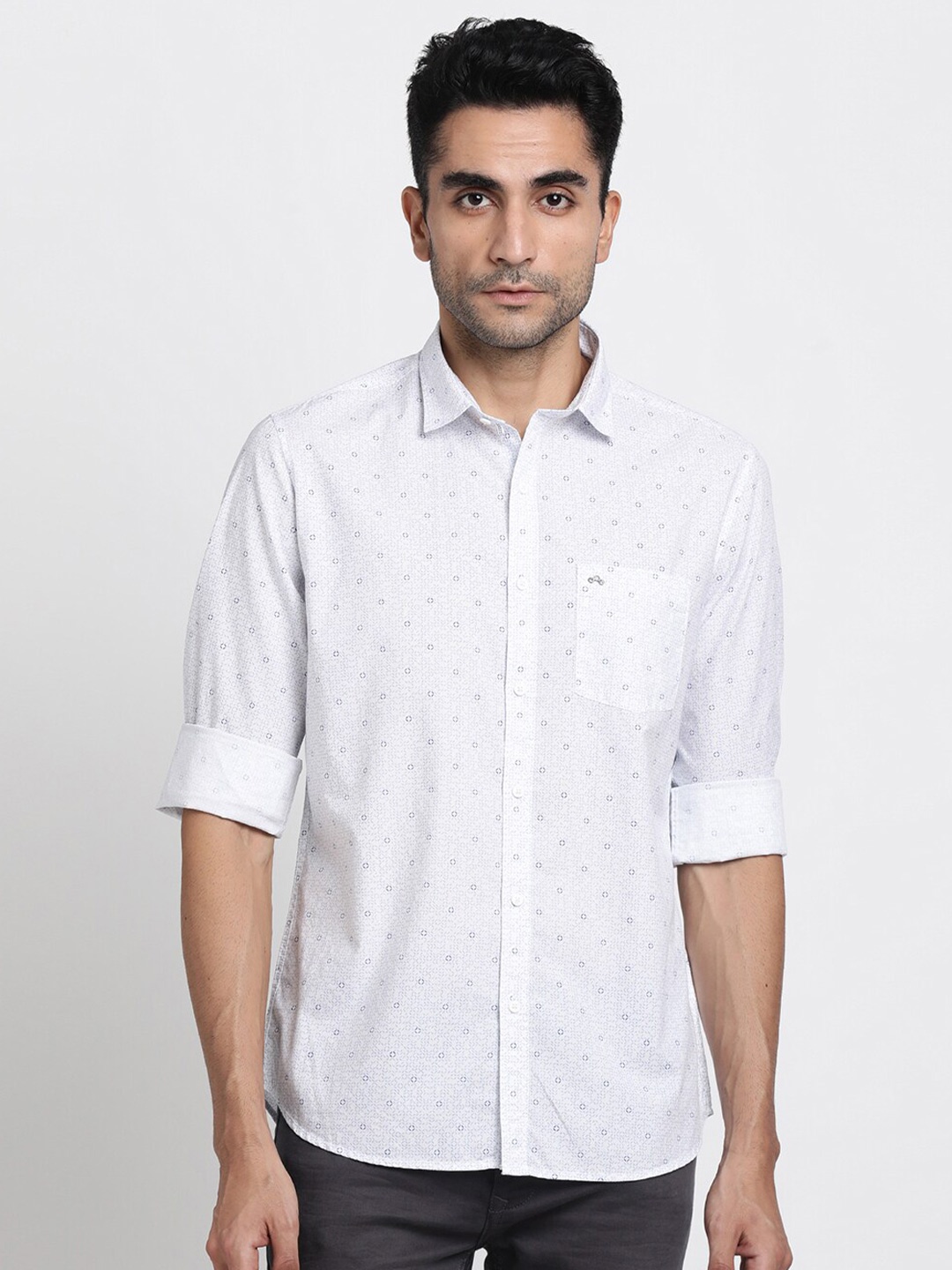 

Turtle Relaxed Slim Fit Micro Ditsy Printed Pure Cotton Casual Shirt, White