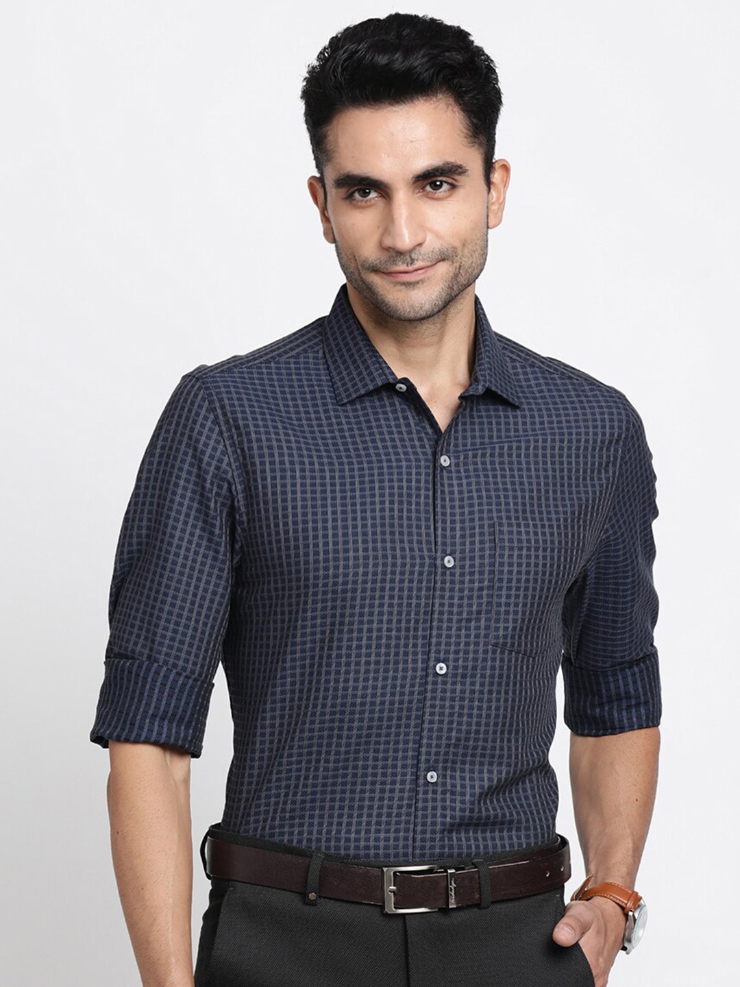 

Turtle Modern Spread Collar Slim Fit Giza Cotton Formal Shirt, Navy blue