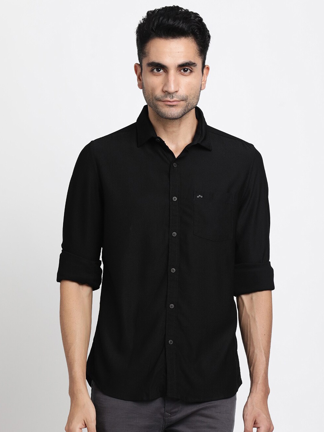 

Turtle Men Black Relaxed Slim Fit Opaque Casual Shirt