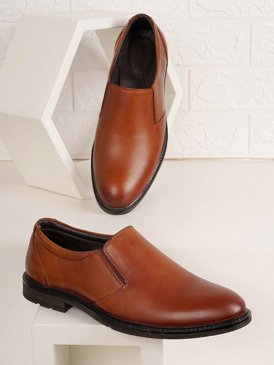 

Style Shoes Men Leather Formal Slip-On Shoes, Tan