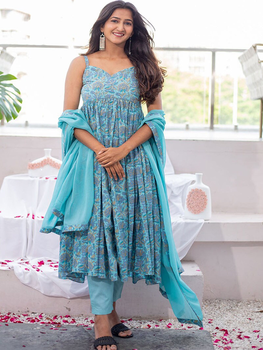 

WEAVLLITE Floral Printed Anarkali Pure Cotton Kurta with Trousers & Dupatta, Teal