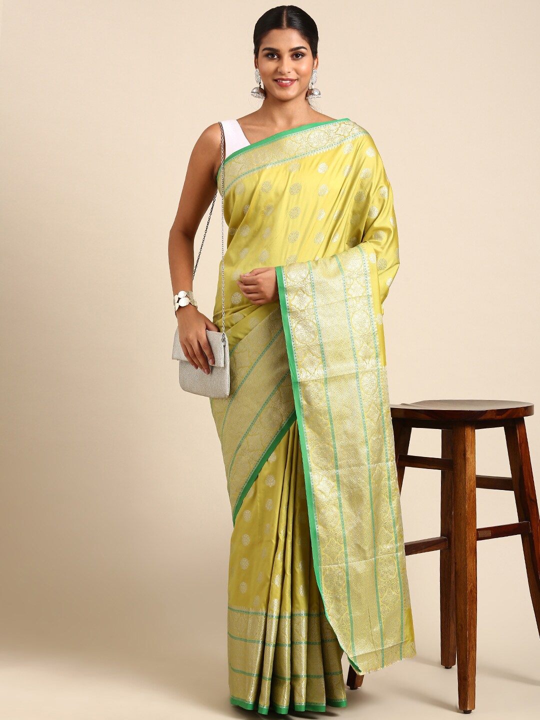 

SGF11 Ethnic Motifs Woven Design Zari Pure Silk Kanjeevaram Saree, Yellow