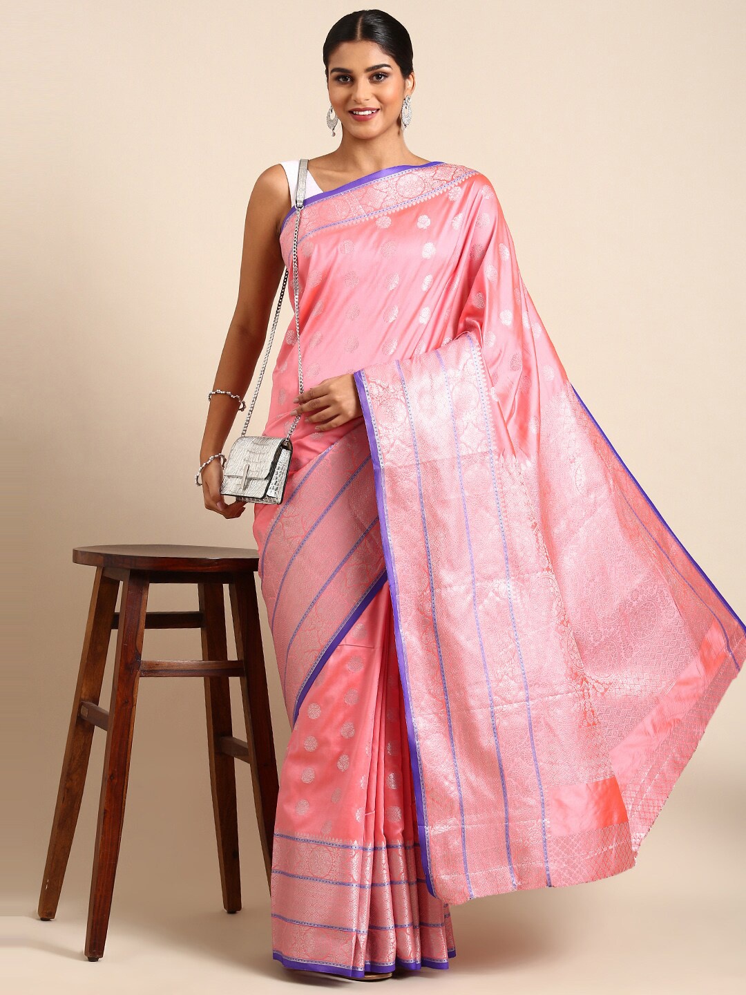 

SGF11 Ethnic Motifs Woven Design Zari Pure Silk Kanjeevaram Saree, Peach