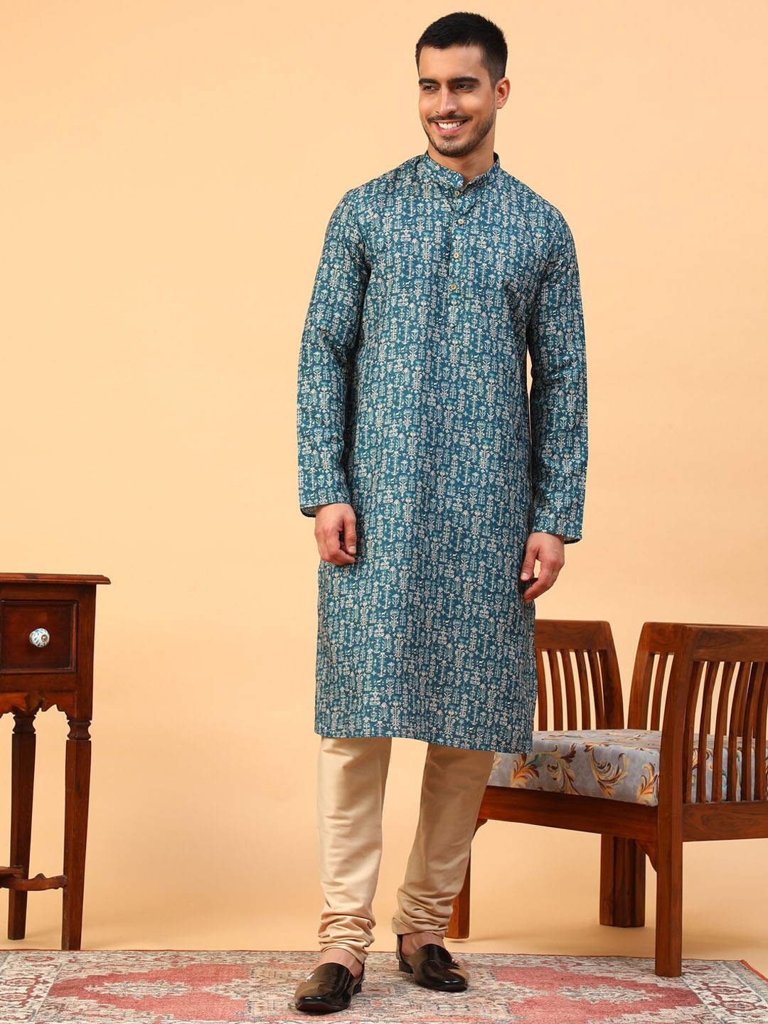 

TABARD Floral Printed Regular Pure Cotton Kurta With Churidar, Green