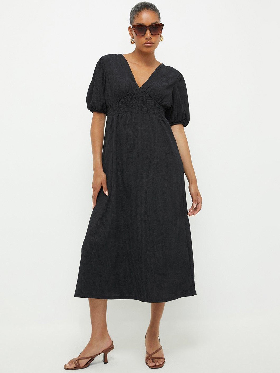 

DOROTHY PERKINS Puff Sleeves A-Line Midi Dress, Black
