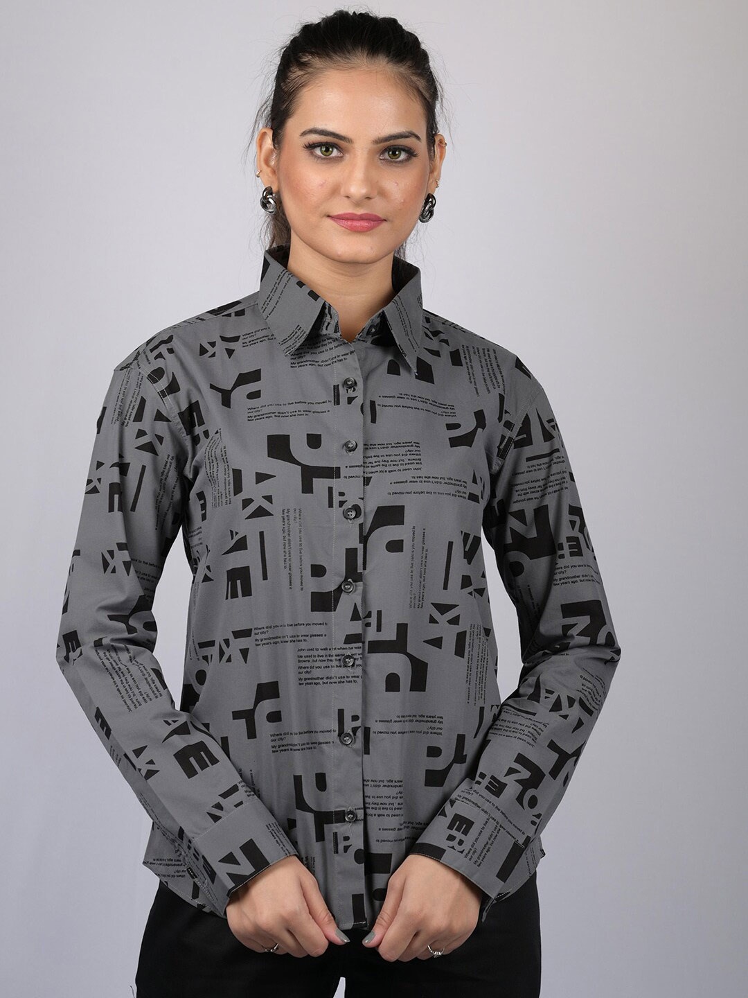 

OWO THE LABEL Smart Typography Printed Cotton Casual Shirt, Grey