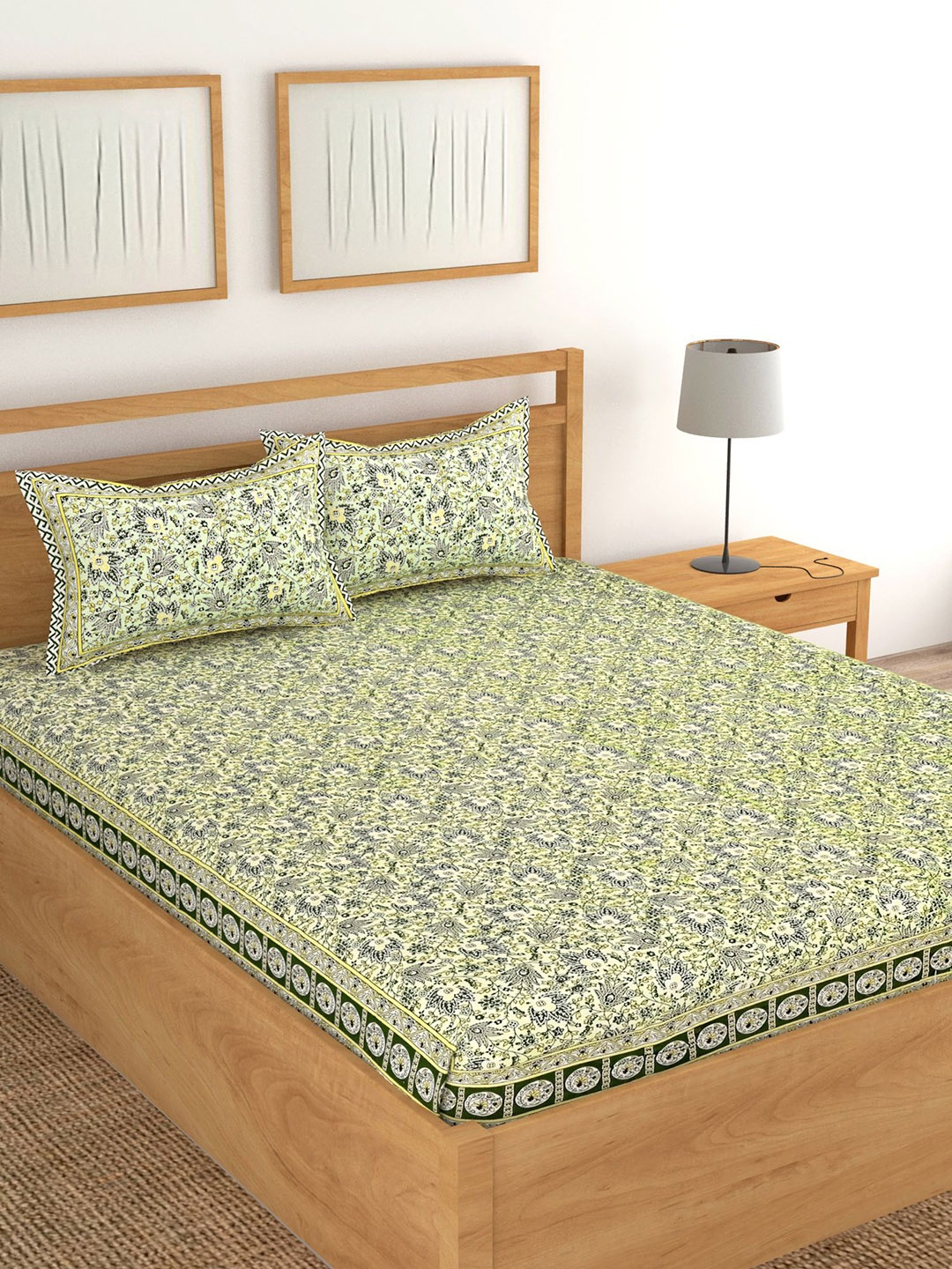 

Lali Prints Green & White Floral 180 TC Cotton King Bedsheet with 2 Pillow Covers