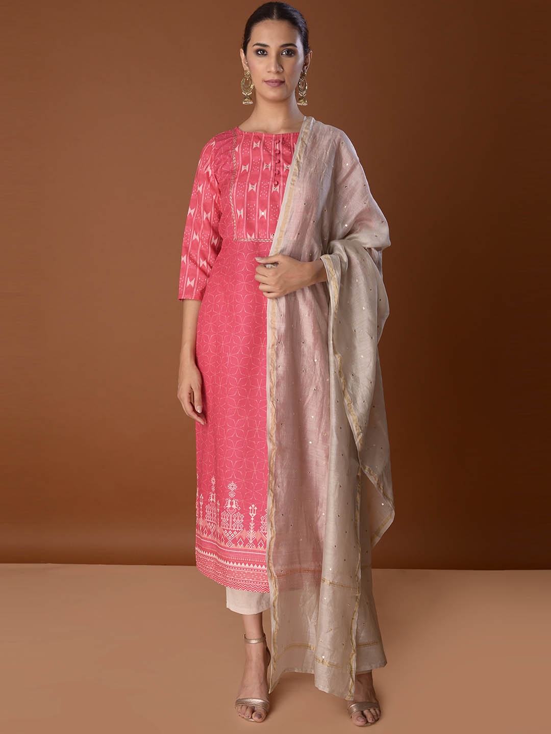 

PINKSKY Ethnic Motifs Printed Thread Work Kurta, Pink
