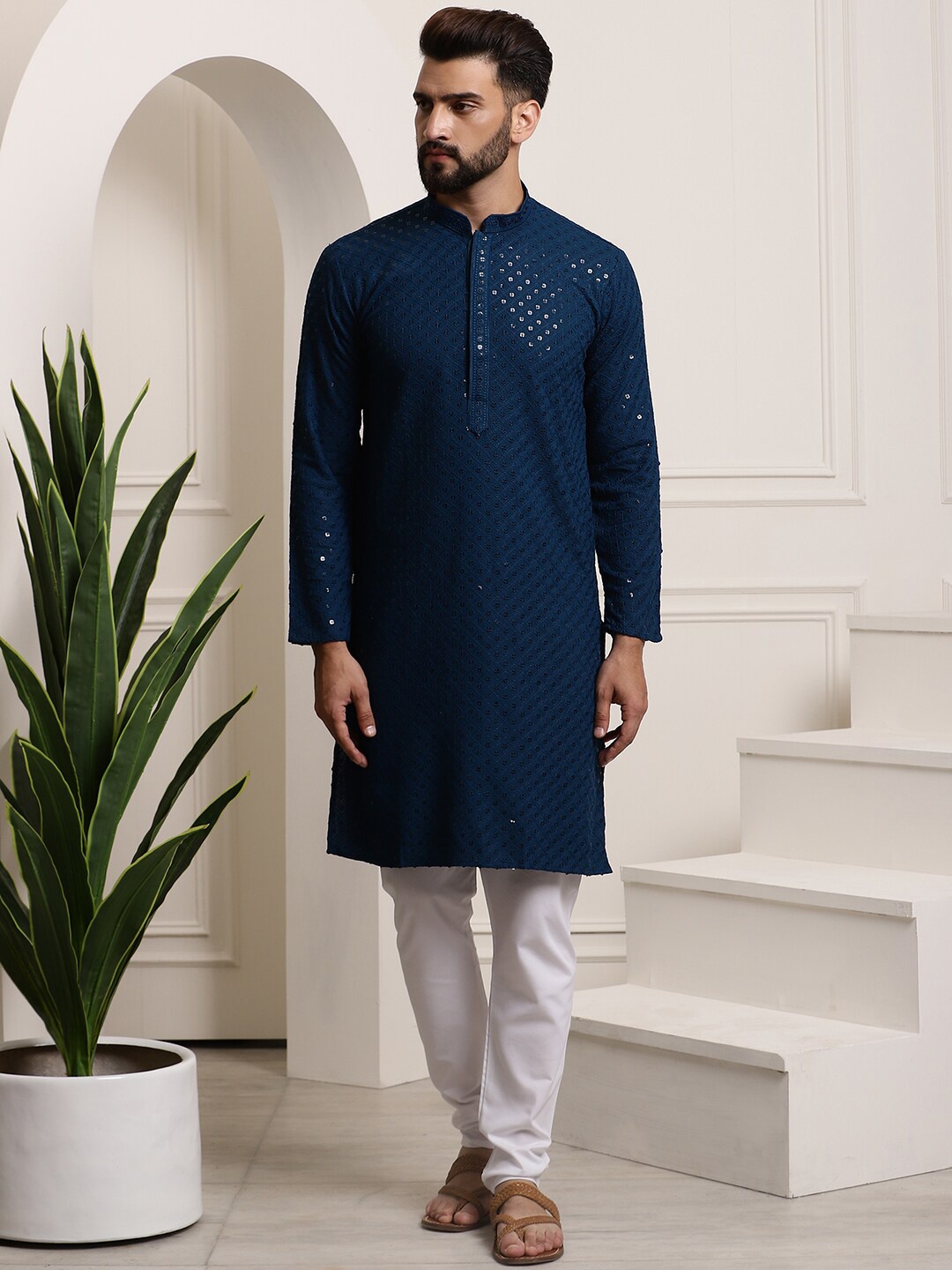 

SOJANYA Geometric Embroidered Sequinned Pure Cotton Straight Kurta With Churidar, Blue