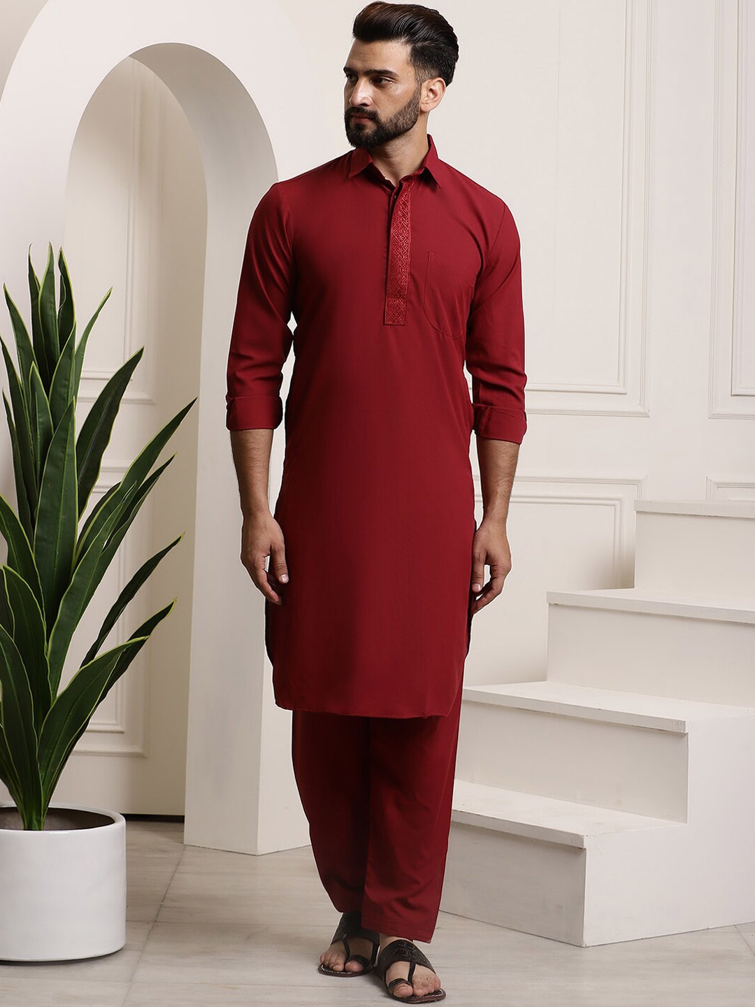 

SOJANYA Regular Pure Cotton Pathani Kurta with Trousers, Maroon