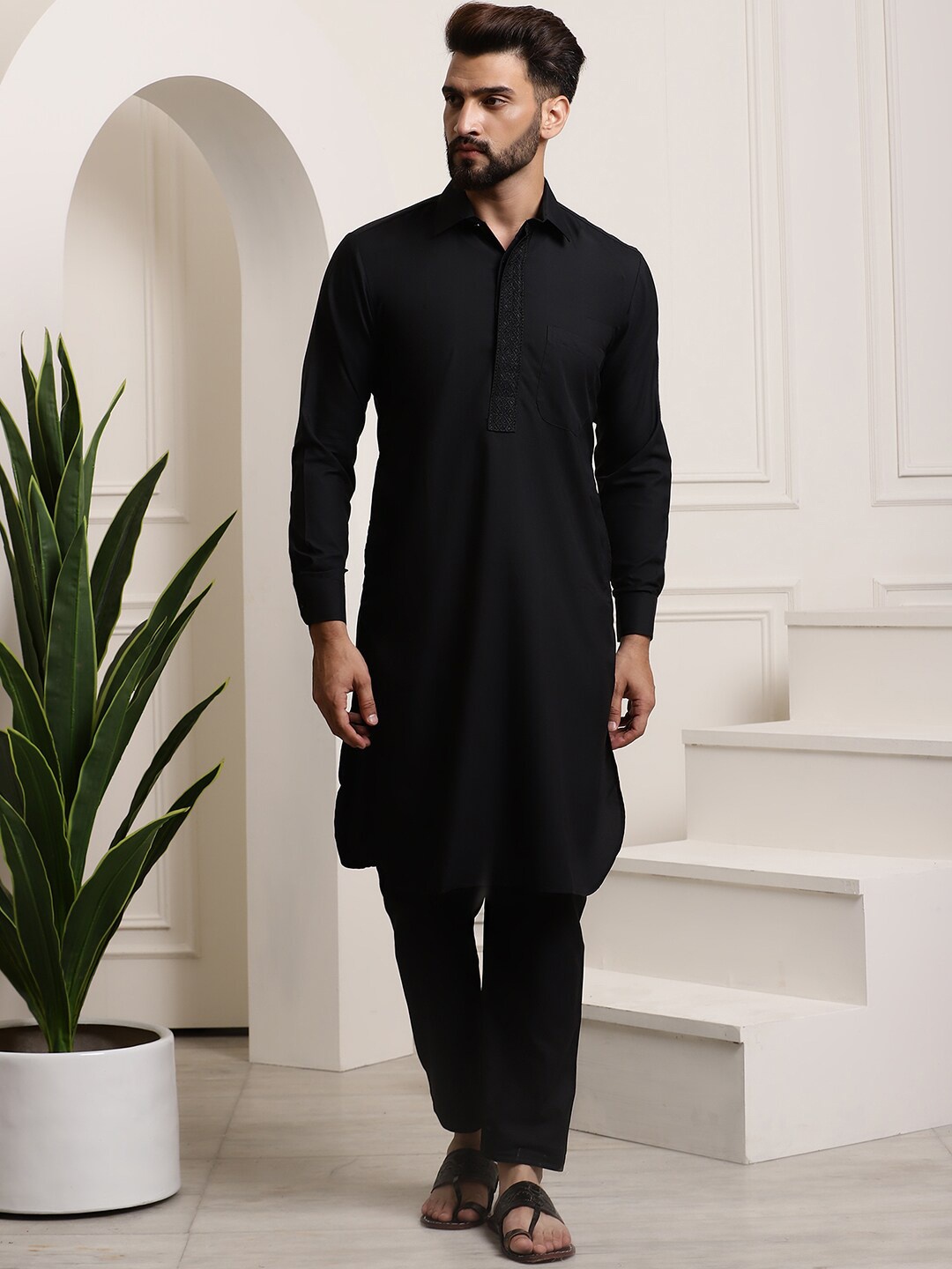 

SOJANYA Thread Work Curved Pure Cotton Kurta with Salwar, Black