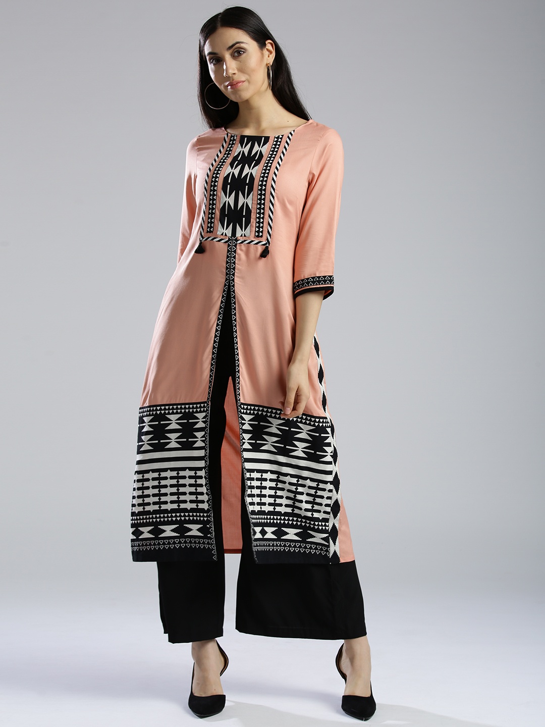 

W Women Pink & Black Printed A-Line Kurta