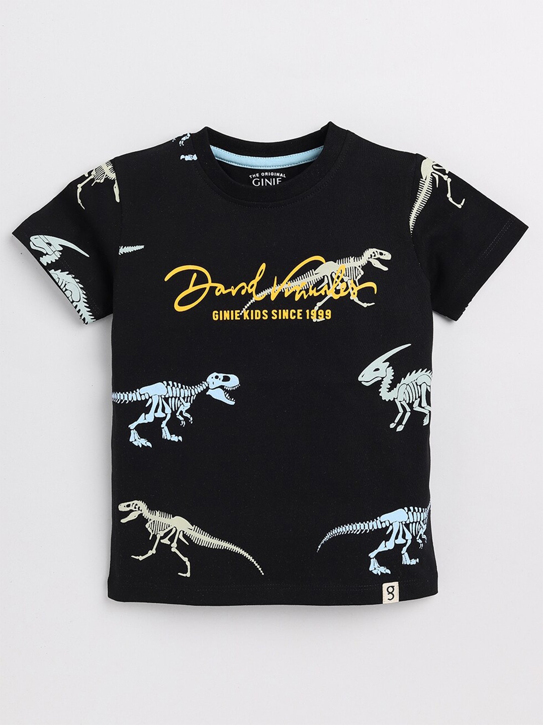 

Ginie Boys Graphic Printed T-shirt, Black