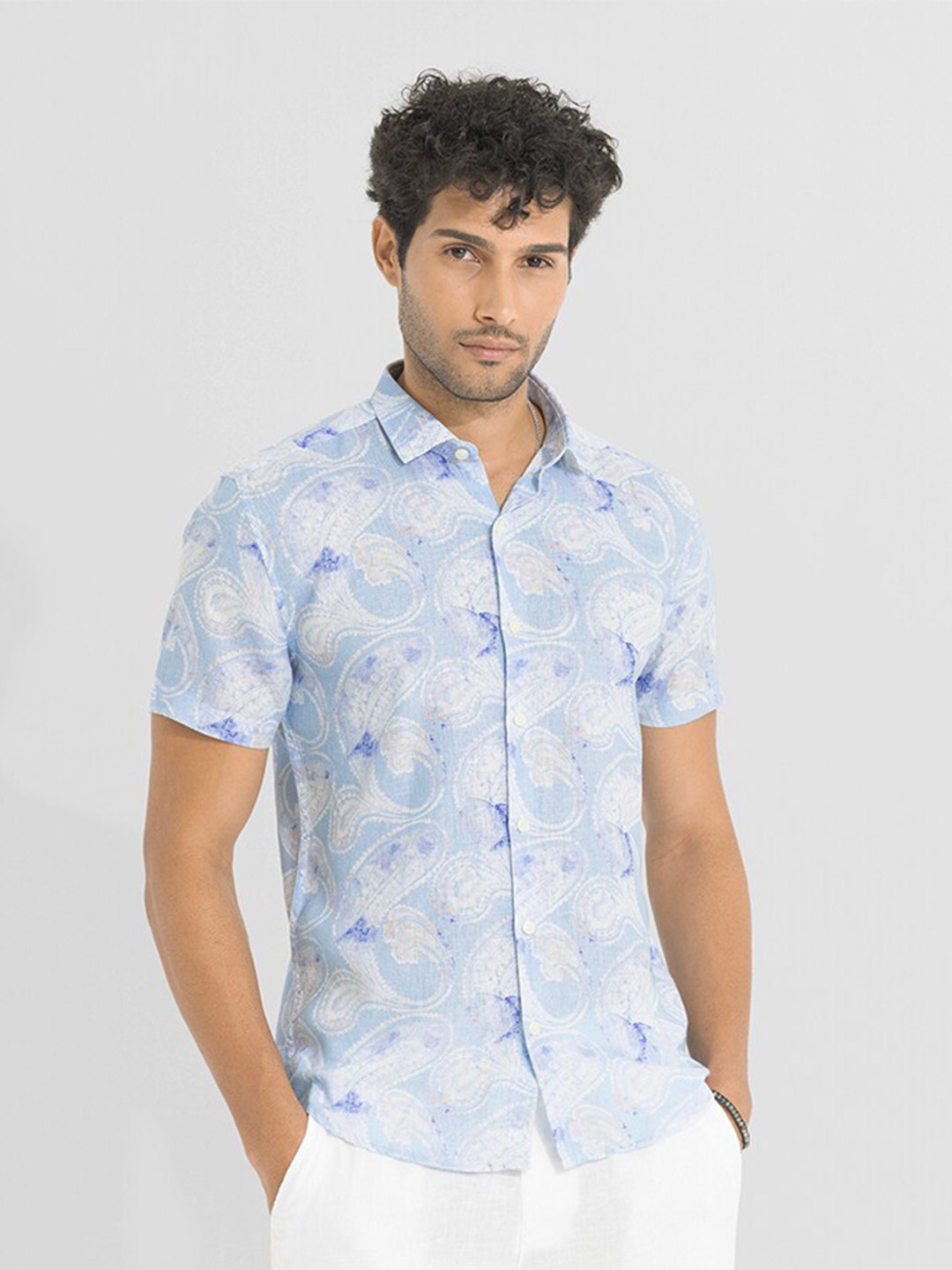 

Snitch Blue Classic Slim Fit Ethnic Motifs Printed Linen Casual Shirt