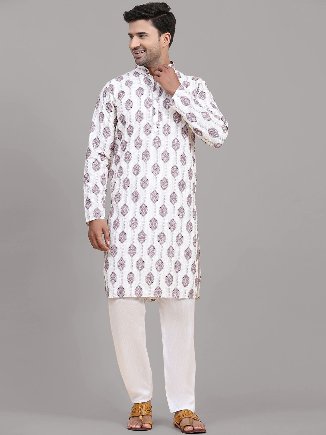 

Fabcartz Ethnic Motifs Printed Thread Work Straight Kurta with Pyjamas, White