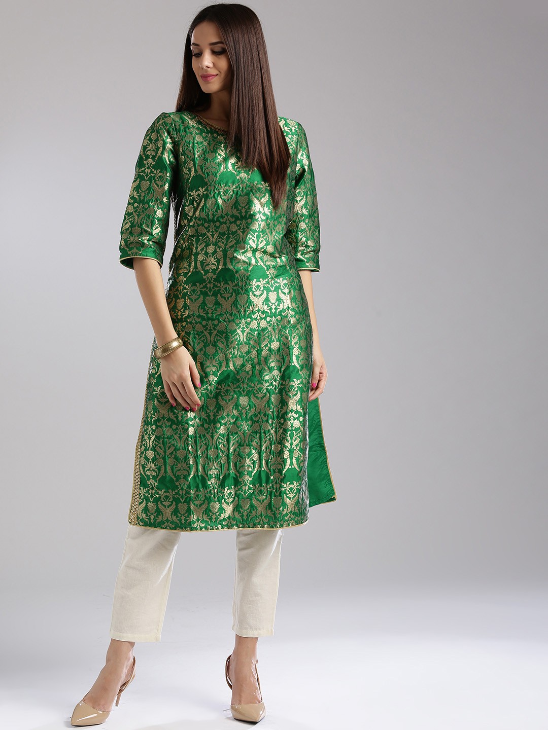 

WISHFUL by W Women Green Woven Design Straight Kurta
