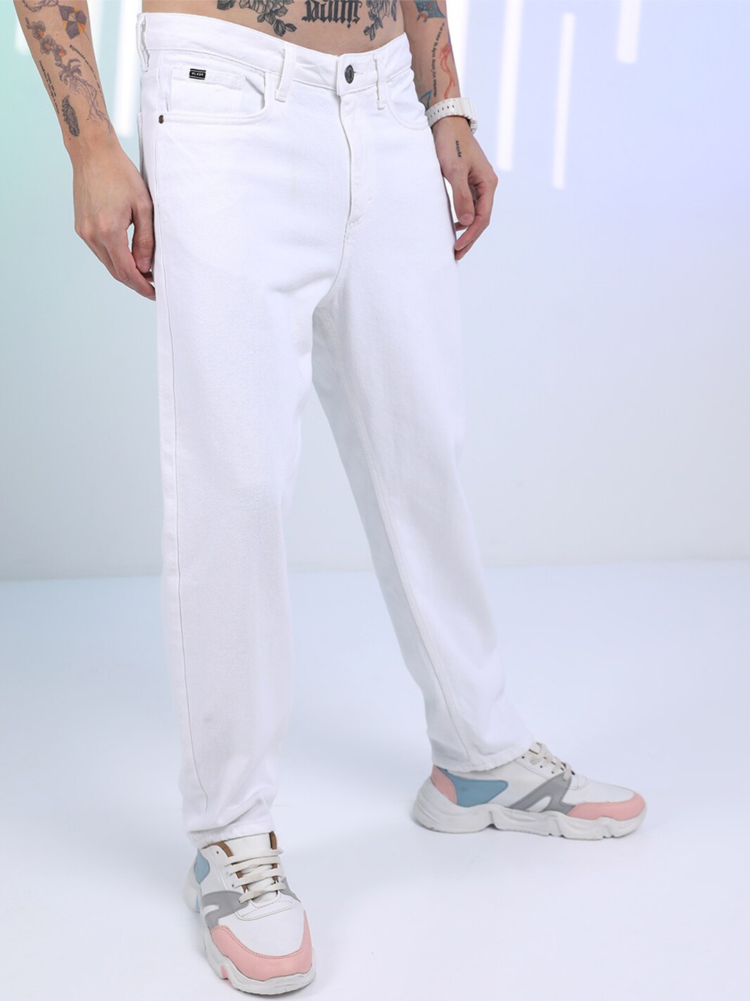 

HIGHLANDER Men Straight Fit Crop Jeans, White
