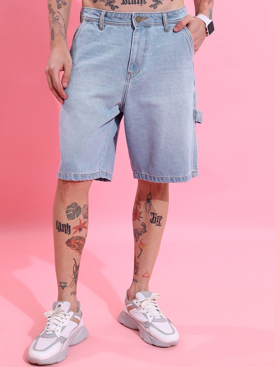 

HIGHLANDER Men Cotton Knee Length Regular Fit Denim Shorts, Blue