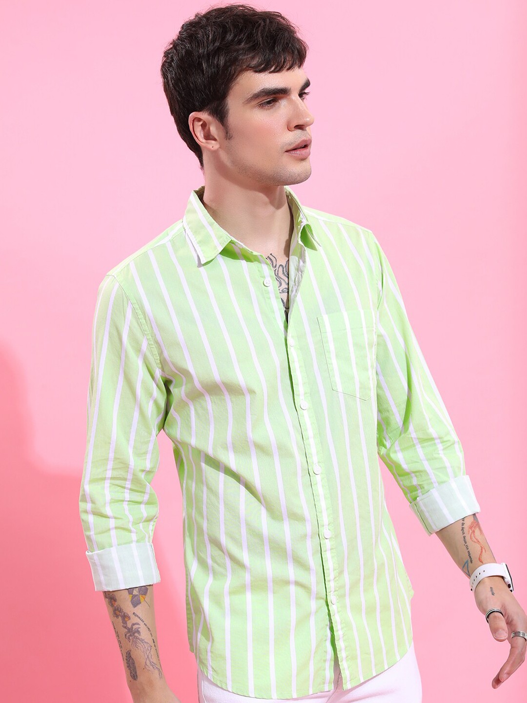 

HIGHLANDER Slim Fit Opaque Striped Casual Shirt, Lime green