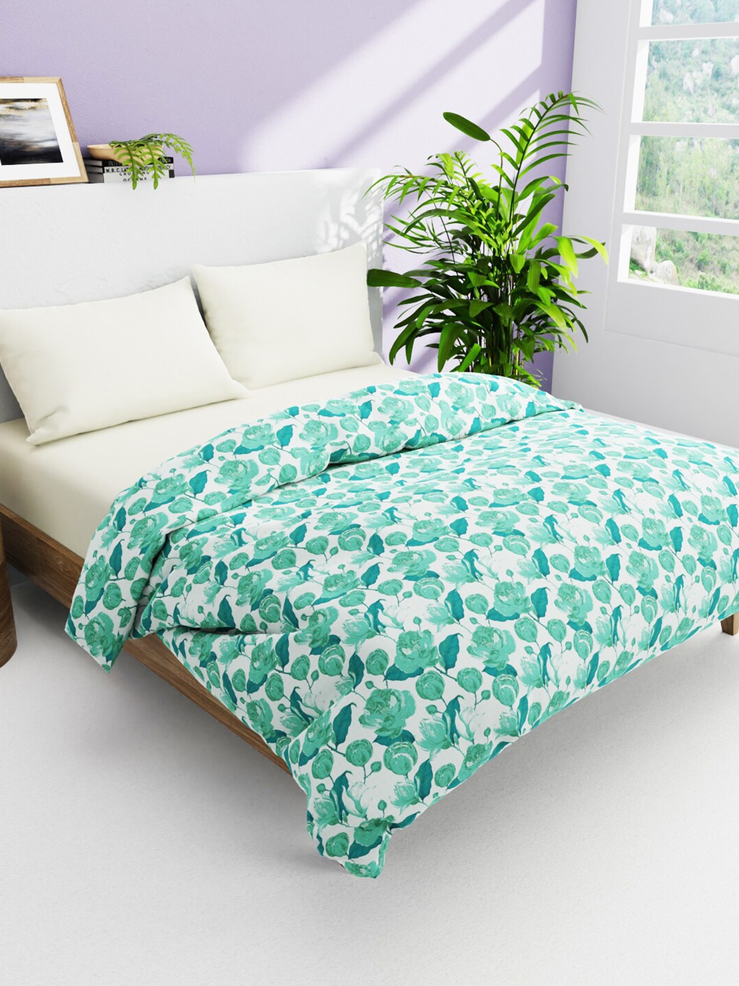 

BIANCA Blue & White Floral AC Room 300 GSM Cotton Double Bed Comforter