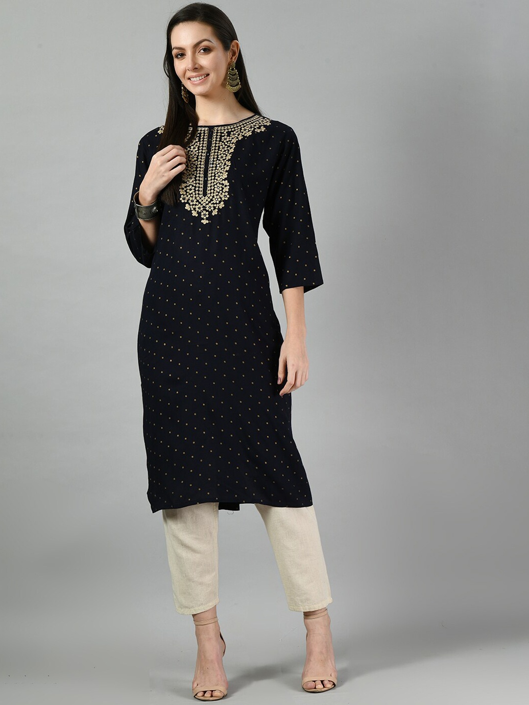 

Altiven Floral Yoke Design Mirror & Thread Work Detailed Straight Kurta, Navy blue