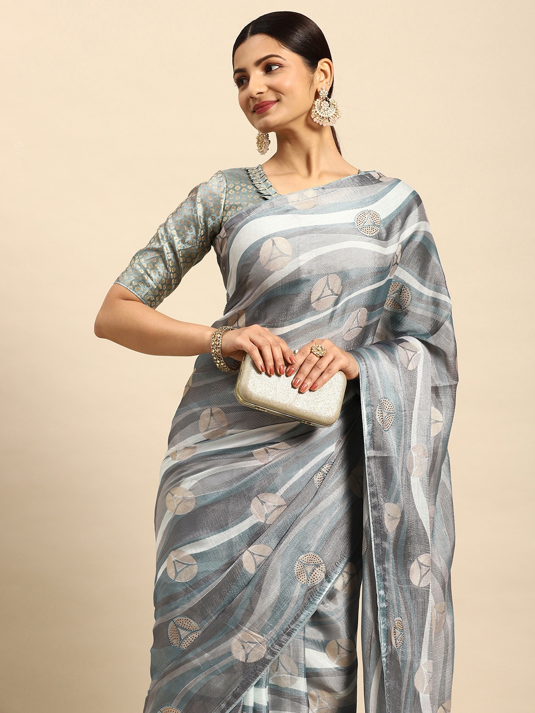 

Mitera Embellished Stones-Studded Pure Chiffon Saree, Blue