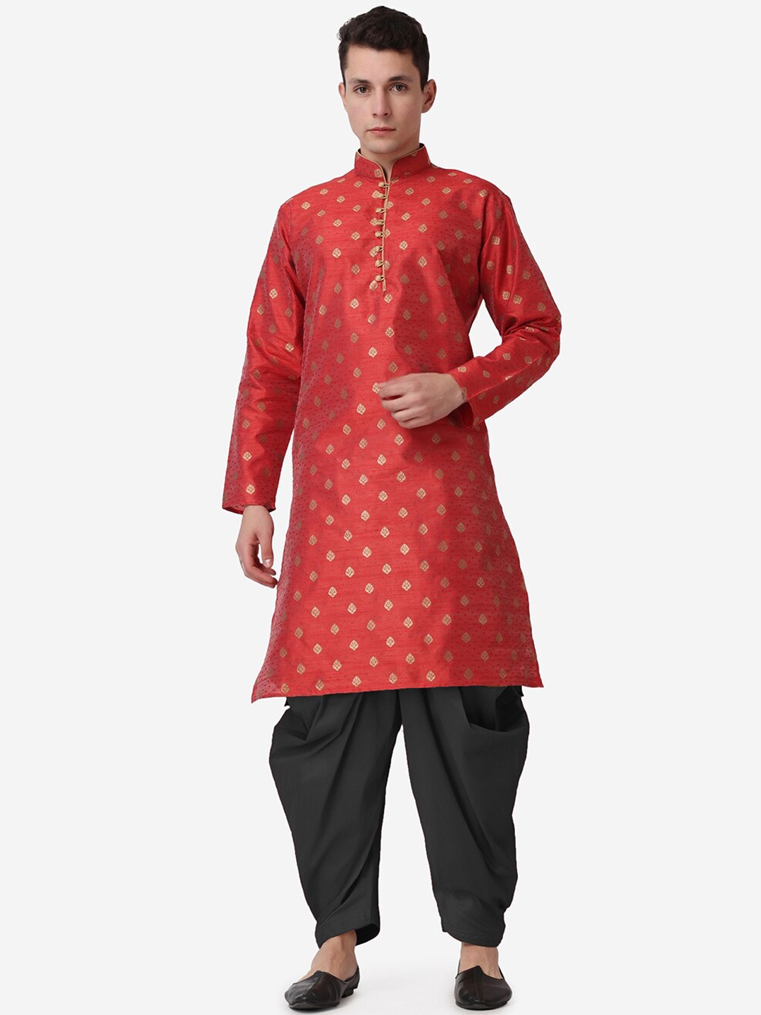 

ROYAL KURTA Ethnic Motifs Printed Mandarin Collar Regular Kurta With Salwar, Maroon