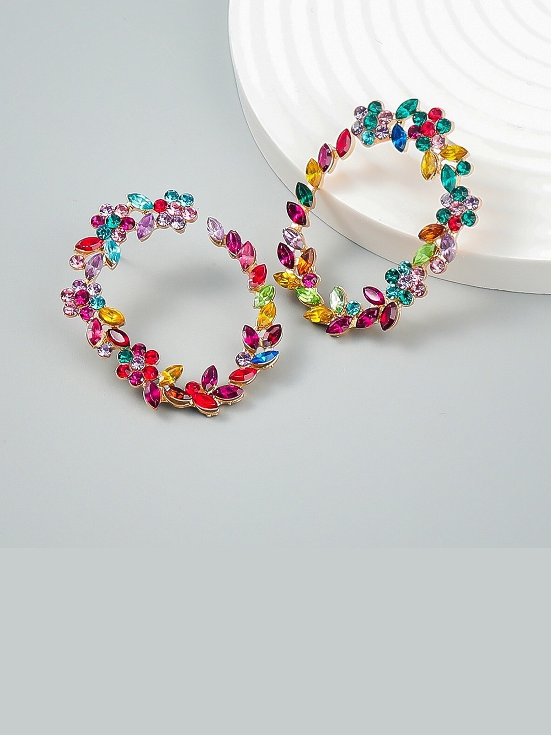 

AVANT-GARDE PARIS Red Gold-plated Contemporary Hoop Earrings