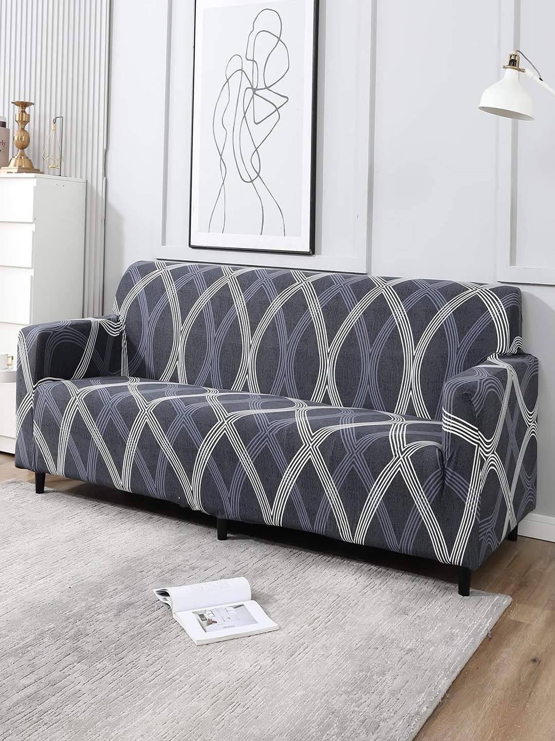 

HOKIPO Grey Printed Polyester Stretchable 4-Seater Sofa Cover