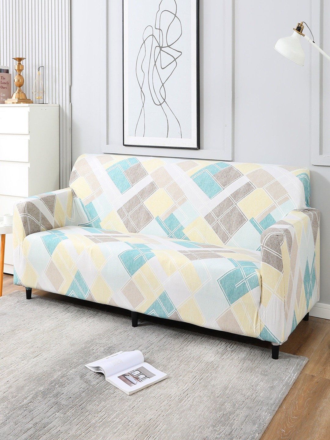 

HOKIPO White & Green Printed Polyester Stretchable 4-Seater Sofa Cover