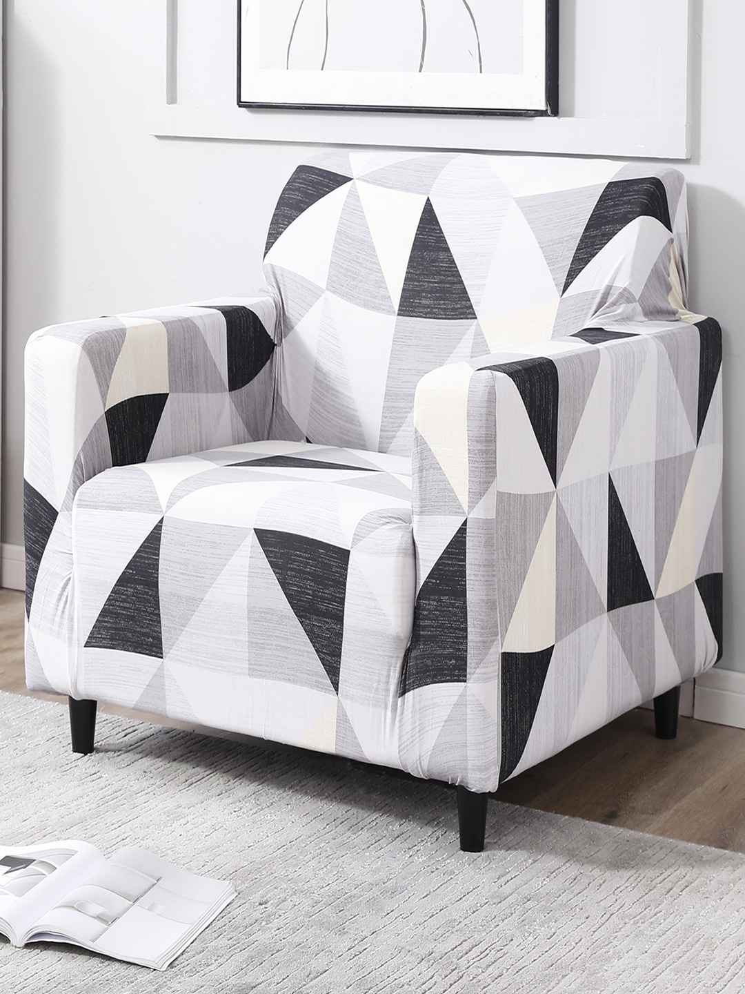 

HOKIPO Grey & Black Printed 1-Seater Sofa Cover