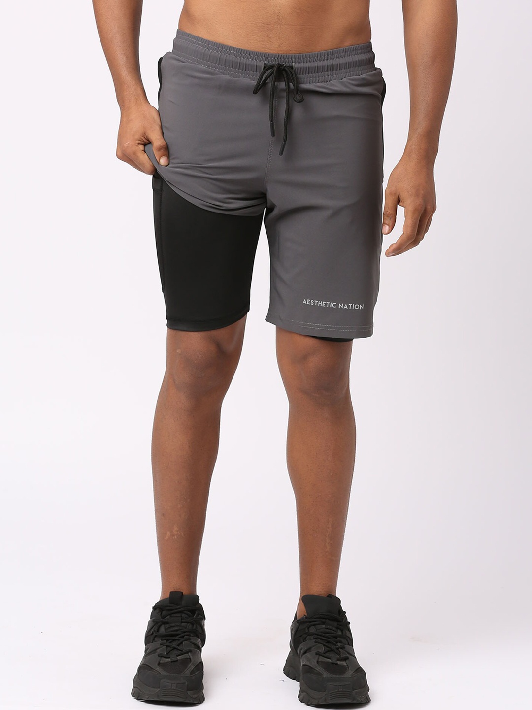 

AESTHETIC NATION Men Slim Fit Sports Shorts, Charcoal