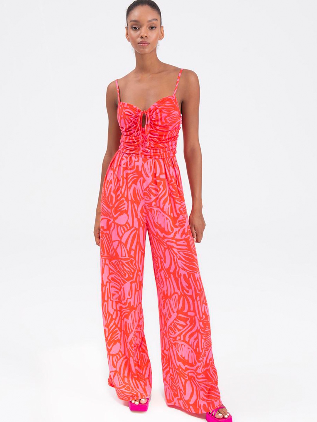 

PRET A TUER Printed Shoulder Straps Basic Jumpsuit, Pink